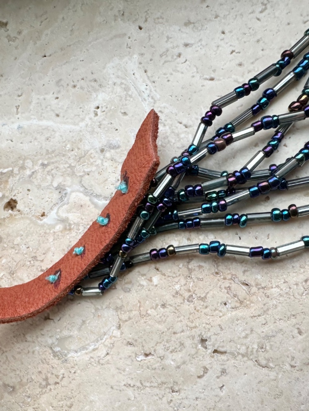 NWT Peyote Bird Free Spirit Multi-Strand Liquid Silver & Peacock Suede Necklace - Picture 4 of 8